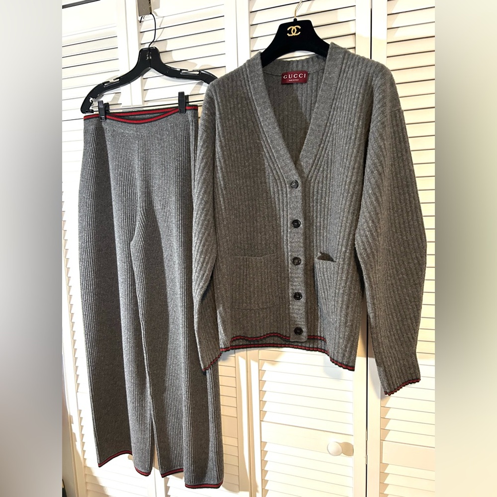 Gucci Grey Rib Knit Cardigan & Pants Set with Red and Green Trim.